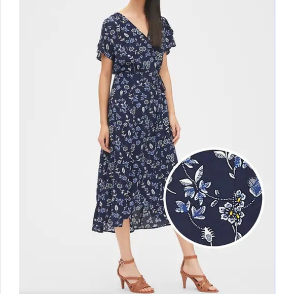 GAP Dresses & Skirts - NWOT Gap Floral Print Midi Wrap Dress Size S